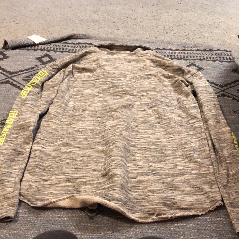 Victoria’s Secret PINK half zip pullover - Picture 5 of 5